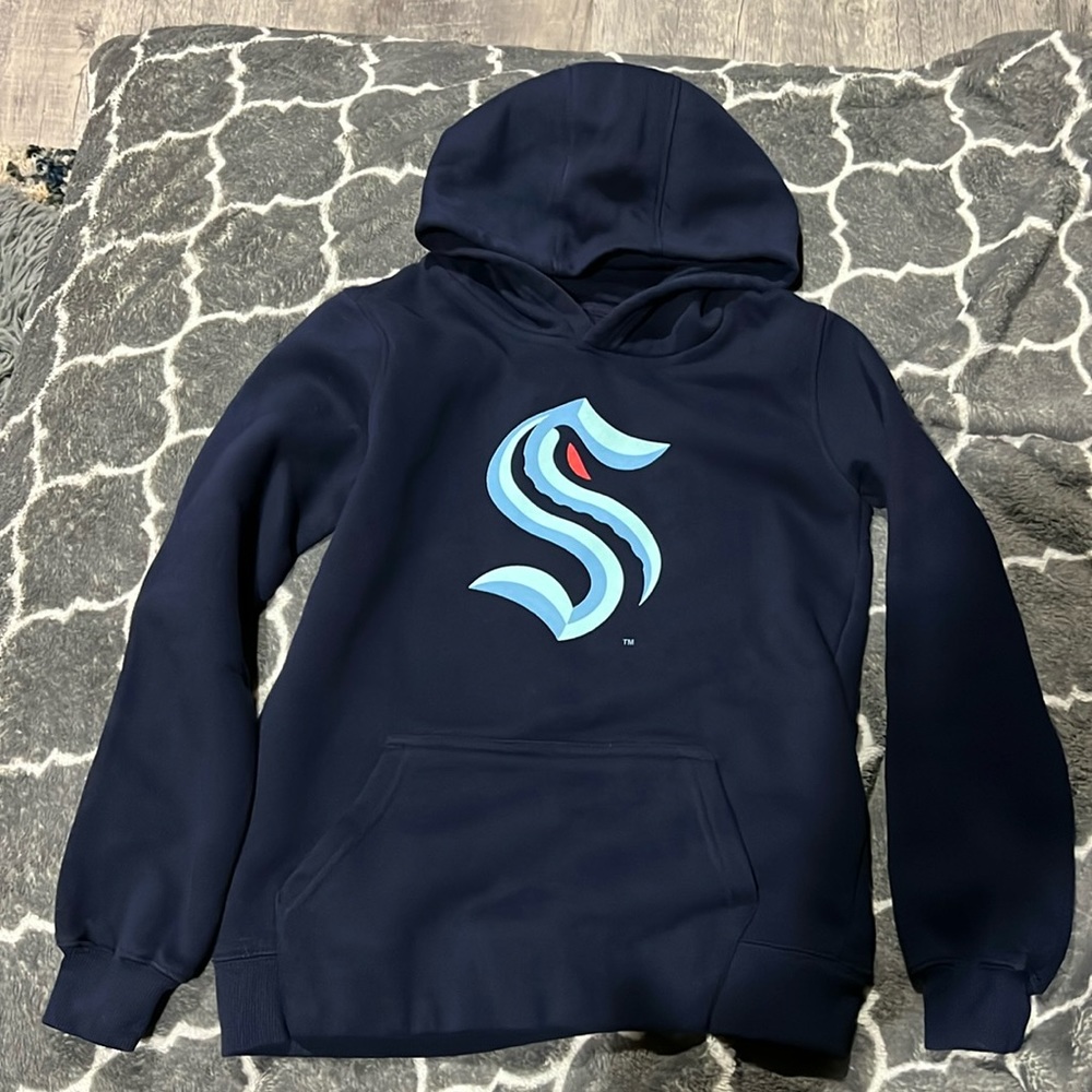 Kids Medium (10/12) Seattle Kraken blue hooded sweatshirt.